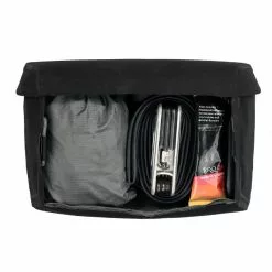 Apidura Racing Handlebar Minipack 2,5 L 9 Apidura Racing Handlebar Minipack 2,5 L -Cykler Salg miniinside3